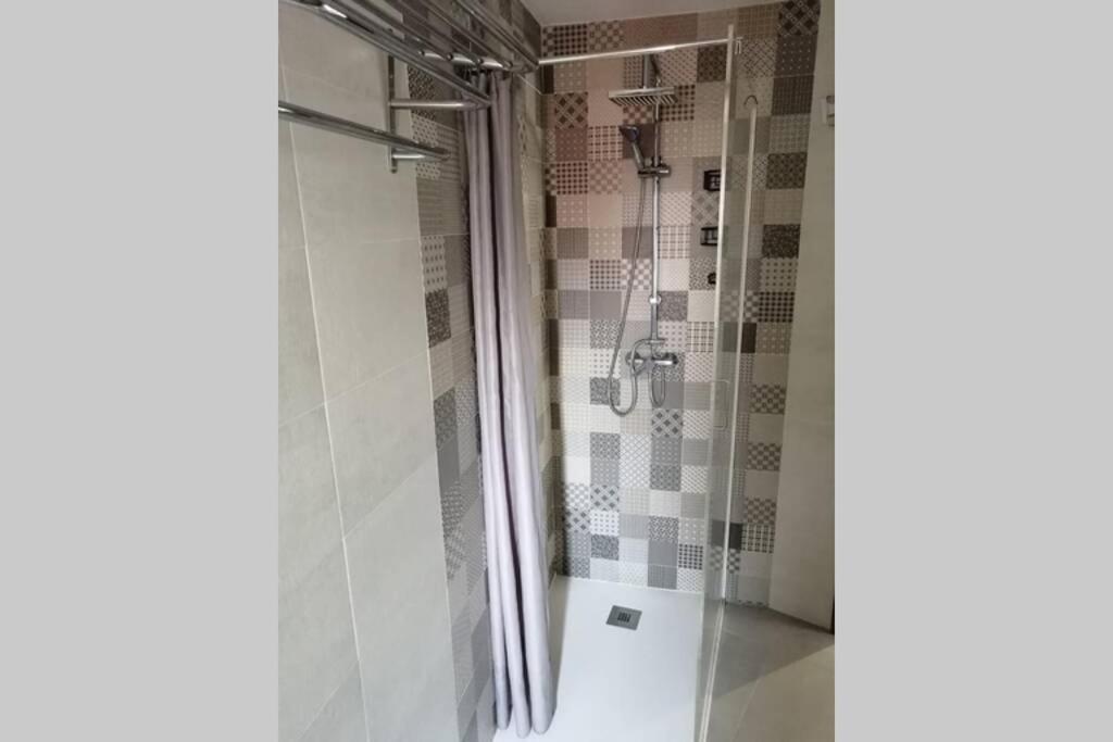 Luminoso Loft Apartman Monforte De Lemos Kültér fotó