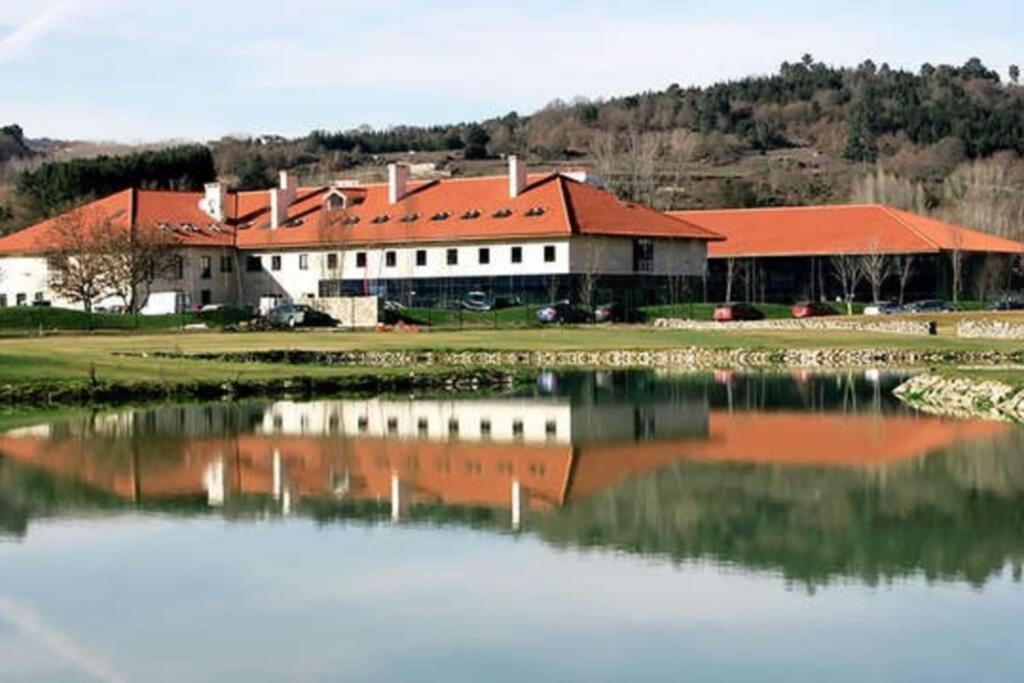 Luminoso Loft Apartman Monforte De Lemos Kültér fotó